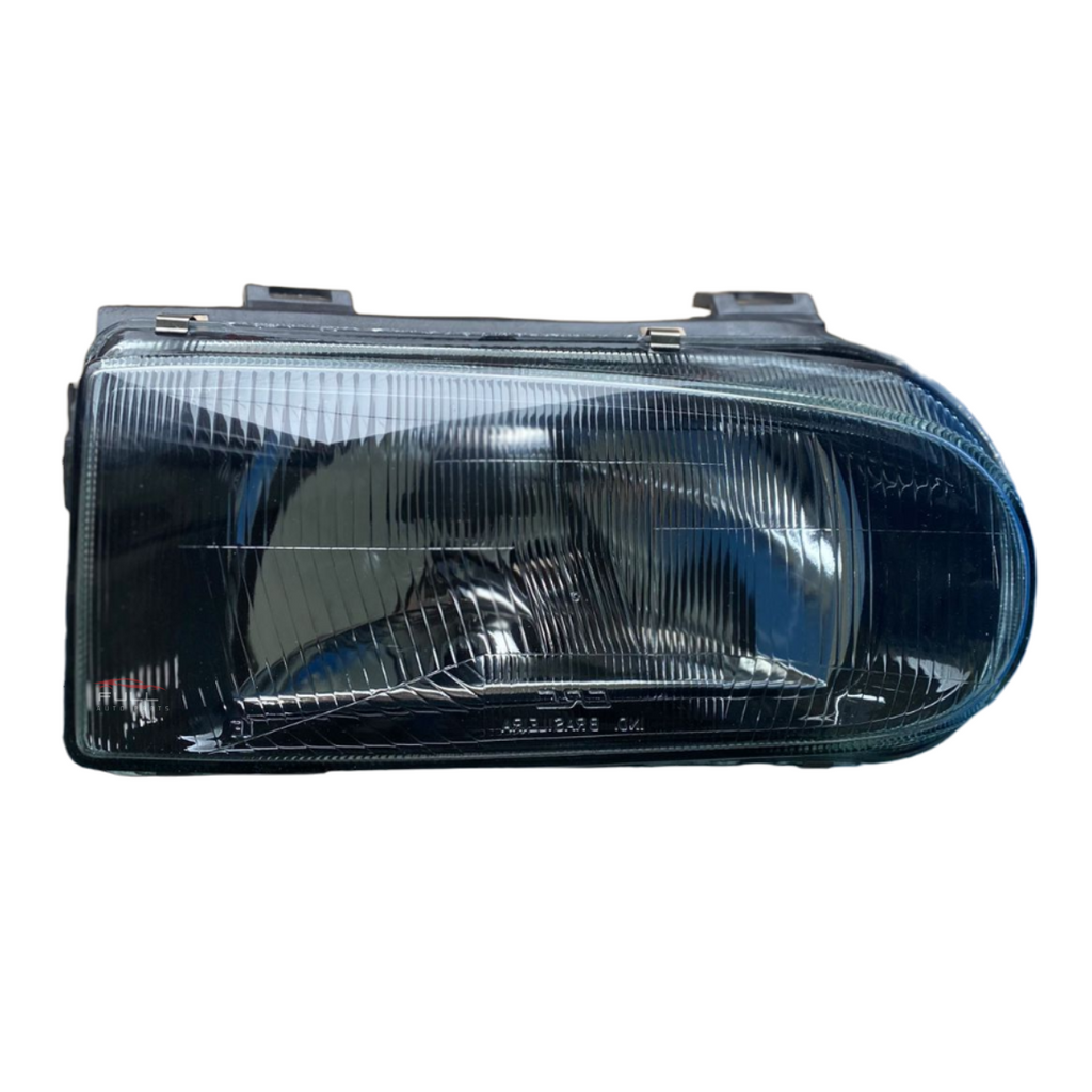 Farol Direito Mascara Negra Parati Gol Saveiro G2 95 A 99